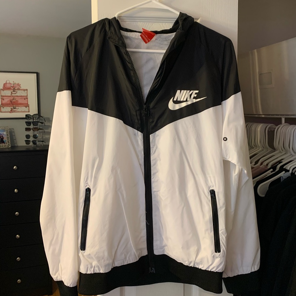 Nike windbreaker